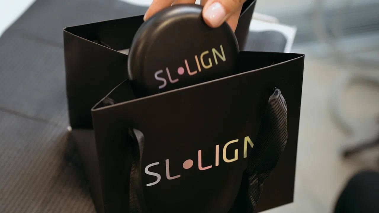 коробочка с элайнерами | SLlign